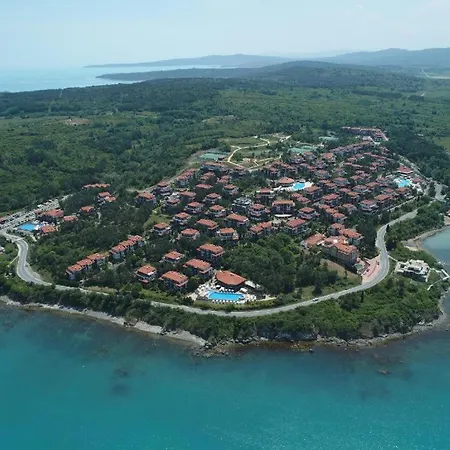 санта марина-сладка къща