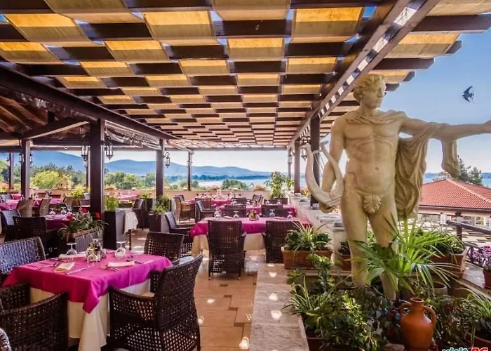 Lägenhet санта марина-сладка къща *