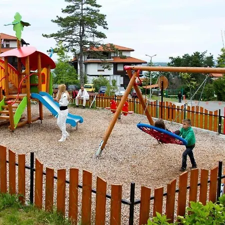 санта марина-сладка къща Apartament