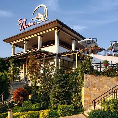 санта марина-сладка къща Apartament